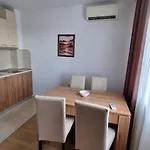 Sea Diamond * ساني بيتش