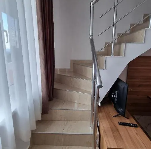 Sea Diamond Apartment *